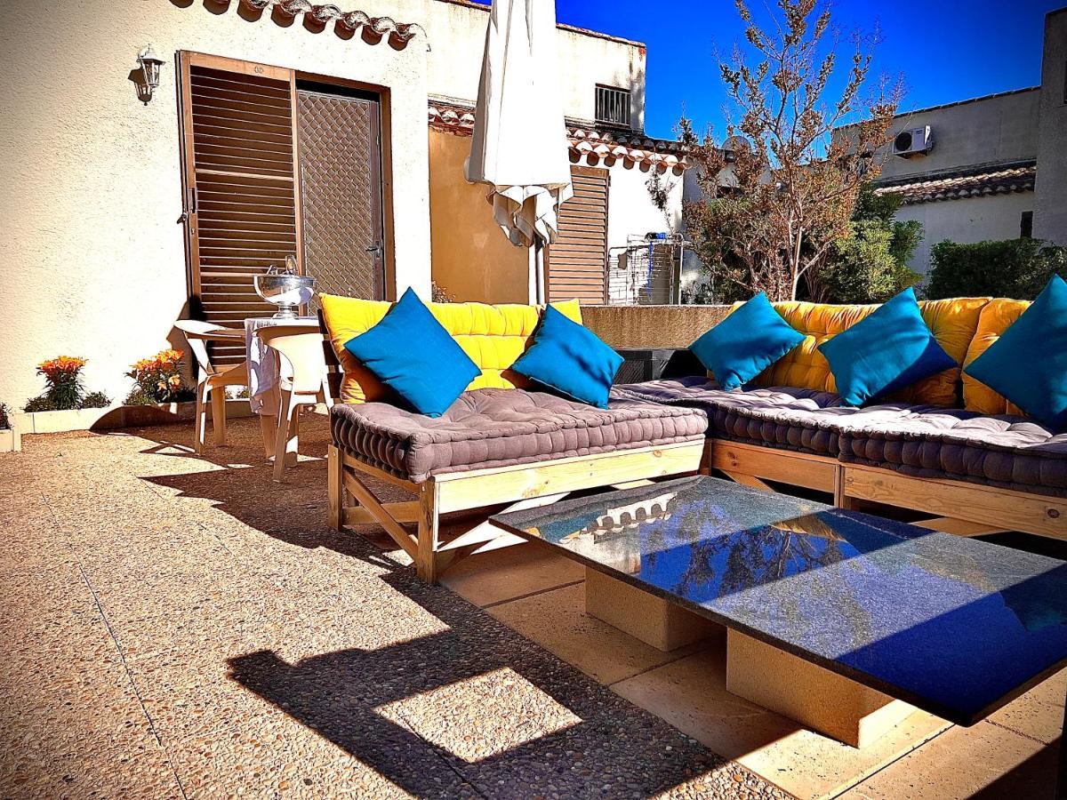 Cozy Studio Avec Terrasse Au Village Naturiste Cap Agde Luaran gambar