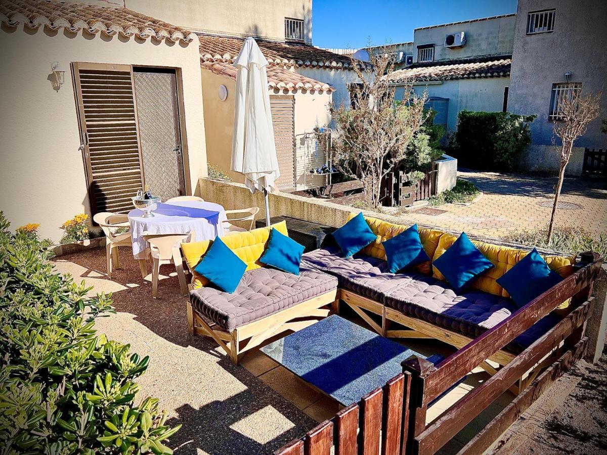 Cozy Studio Avec Terrasse Au Village Naturiste Cap Agde Luaran gambar