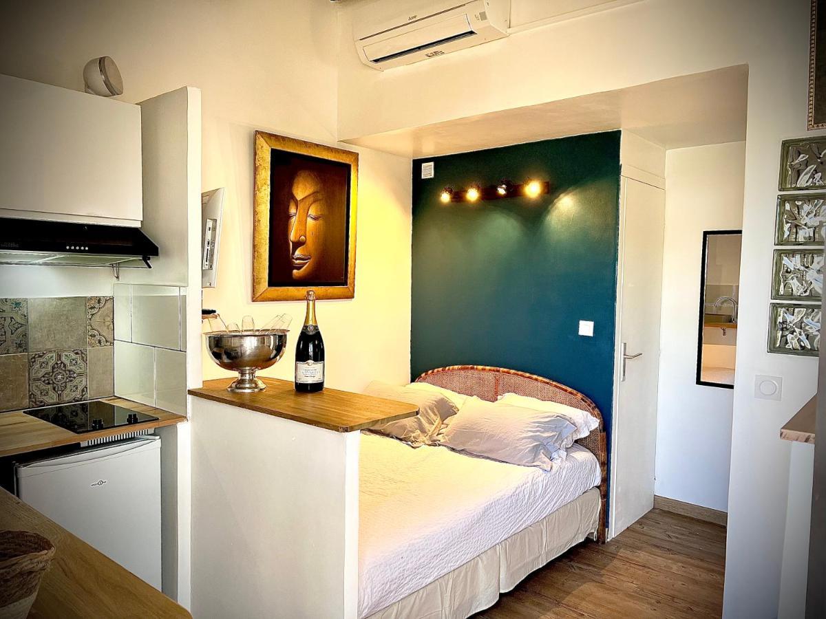 Cozy Studio Avec Terrasse Au Village Naturiste Cap Agde Luaran gambar